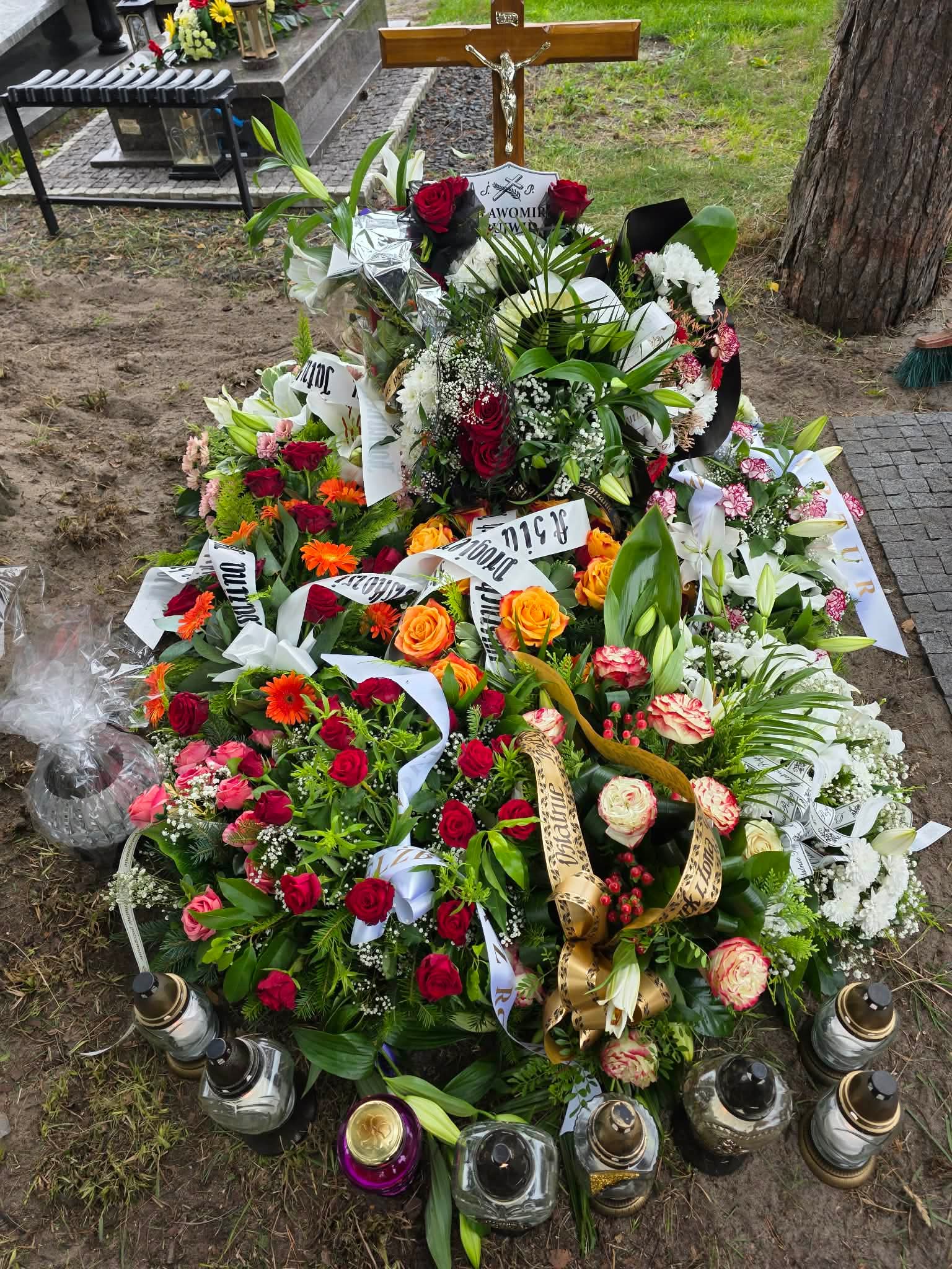 Grób Sławomir Bujwid