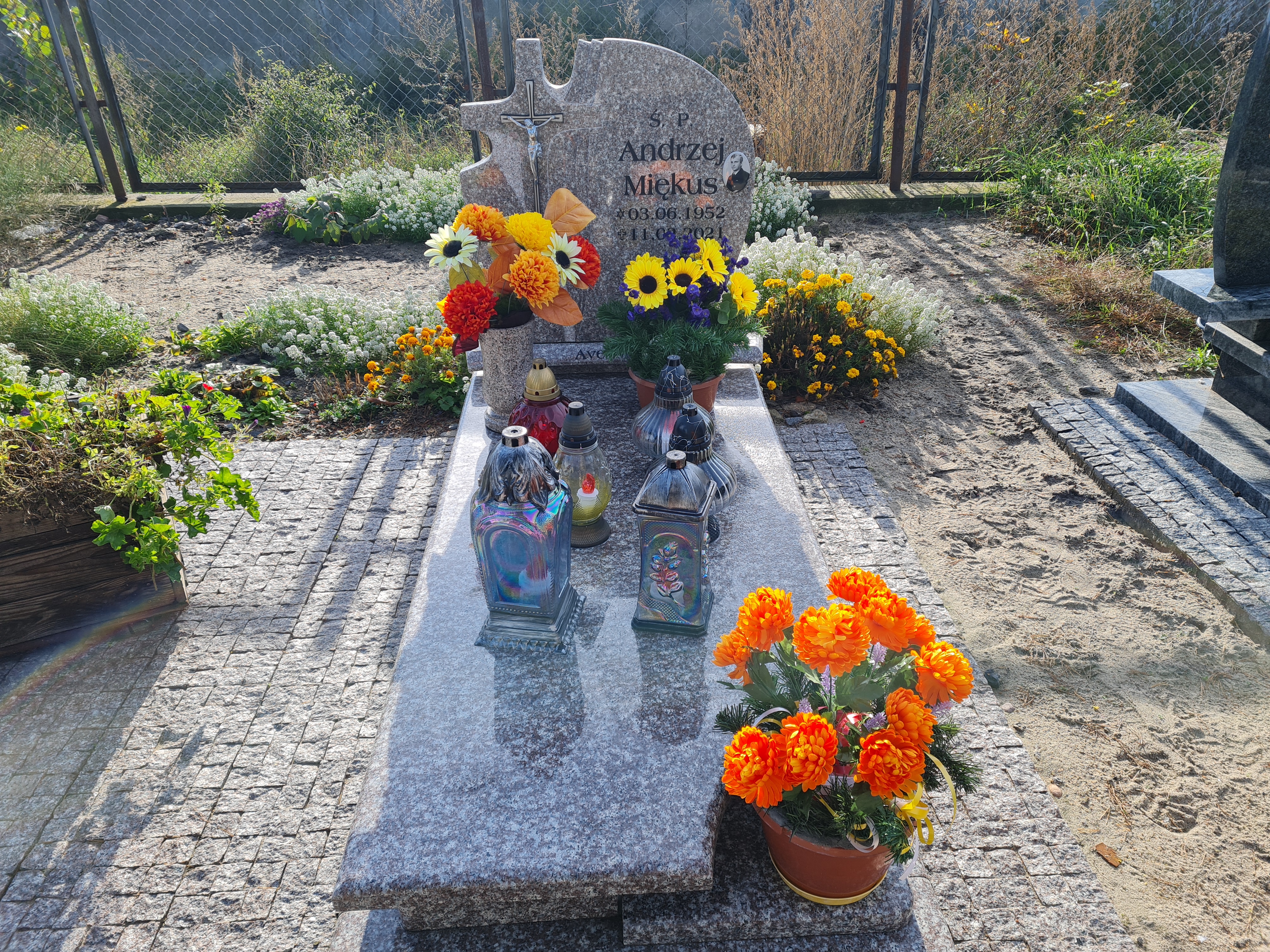 Andrzej Miękus 1952 Hel - Grobonet - Wyszukiwarka osób pochowanych